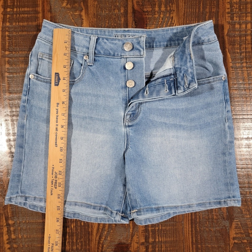 Maurice's High Rise Button Fly Women's Denim Jean Shorts Size 8 Inseam 4.5" NWOT